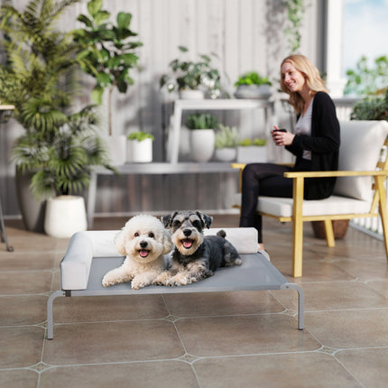 PAWROOM - Ulkona oleva koiransänky, korotettu koiransänky keskikokoisille koirille, L-muotoinen tyyny 110x75x30cm, vaaleanharmaa